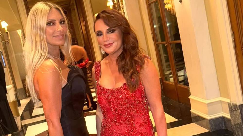 Ζέλα Χριστοδουλίδη: Αυτή την Κύπρια σχεδιάστρια εμπιστεύτηκε για τις εμφανίσεις της στο γάμο του γιου της